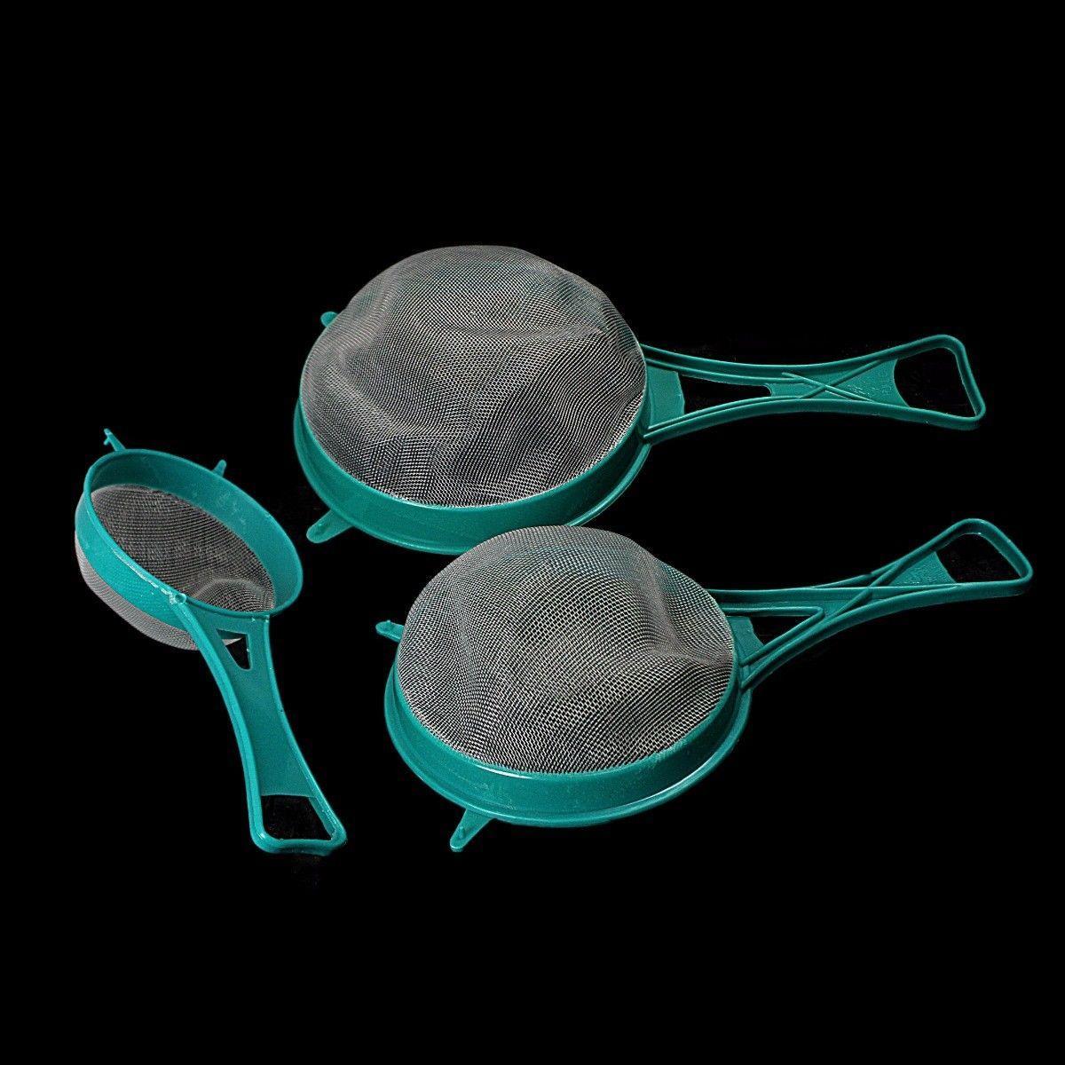 Plastic Mesh Strainer Sieve Set of 3 Assorted Colours 3110 (Parcel Rate)